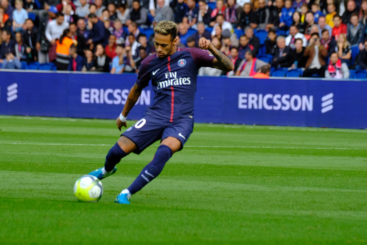 英格兰能否平纪录？欧洲国家队仅西班牙曾正赛10连胜且0失球（英格兰能否追平纪录？欧洲仅西班牙曾在正赛豪取10连胜且零失球）