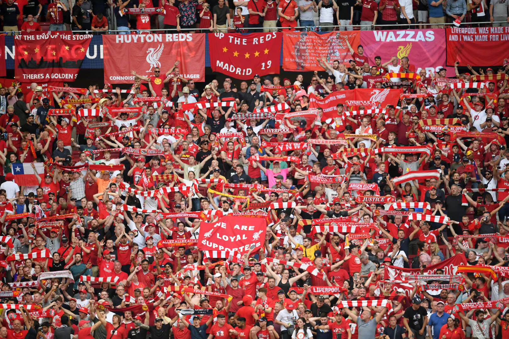 马尔基西奥玩皇马传奇二选一：C罗＞齐达内、大罗（马尔基西奥评皇马传奇：C罗力压齐达内与大罗）