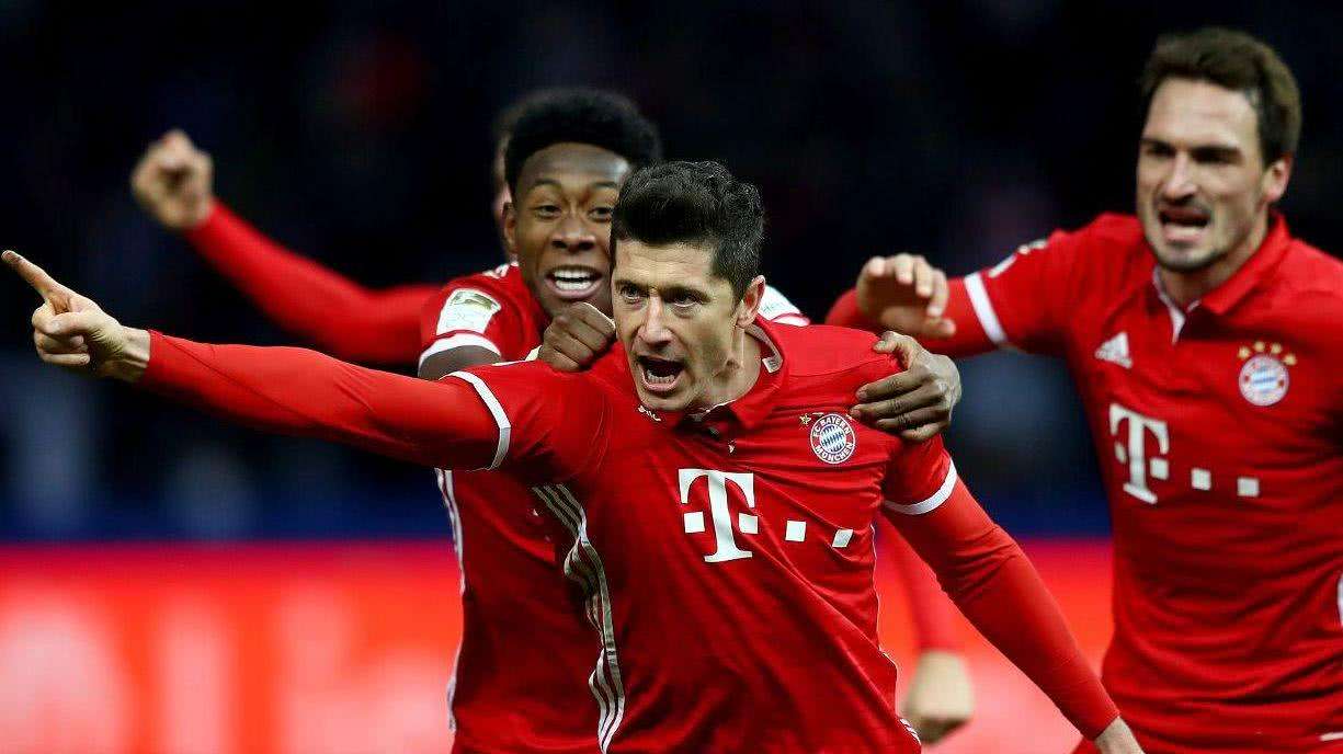 巴萨国王杯对手主帅：我女儿已经让我去要亚马尔和佩德里球衣了（巴萨国王杯对手主帅笑称：女儿催我向亚马尔和佩德里索要球衣）