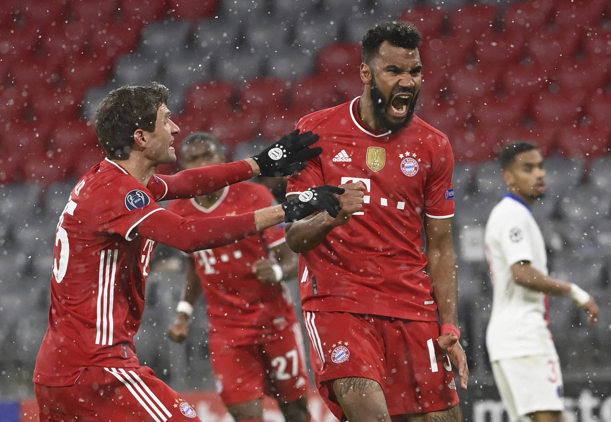 乒乓球混合团体世界杯｜中国队胜法国队（乒乓球混团世界杯： 中国队击败法国队）