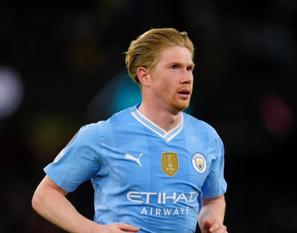 足球世界杯重启扩军议题，各方意见再次分裂（足球世界杯扩军讨论重启 各方立场再度分化）