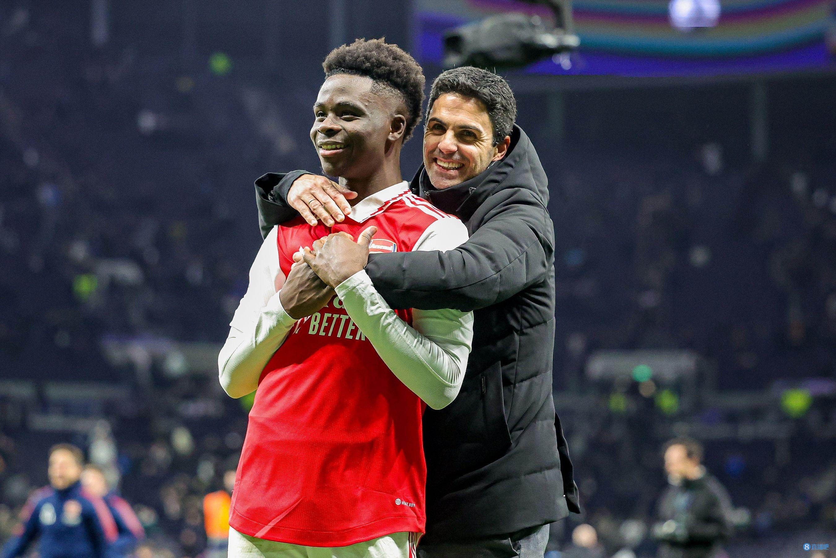 斯帕莱蒂：弗拉霍维奇会缺阵两三个月；我们要赢而且踢得漂亮（斯帕莱蒂：弗拉霍维奇将伤缺2-3个月，球队既要赢球也要踢得好看）