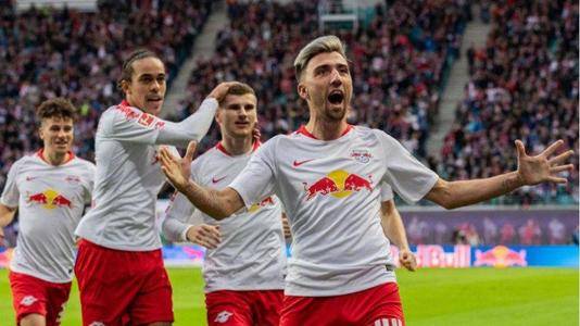 河南队官方发布招商合作公告：招募足协杯决赛与新赛季合作方（河南队官宣开启招商：面向足协杯决赛及新赛季招募合作伙伴）