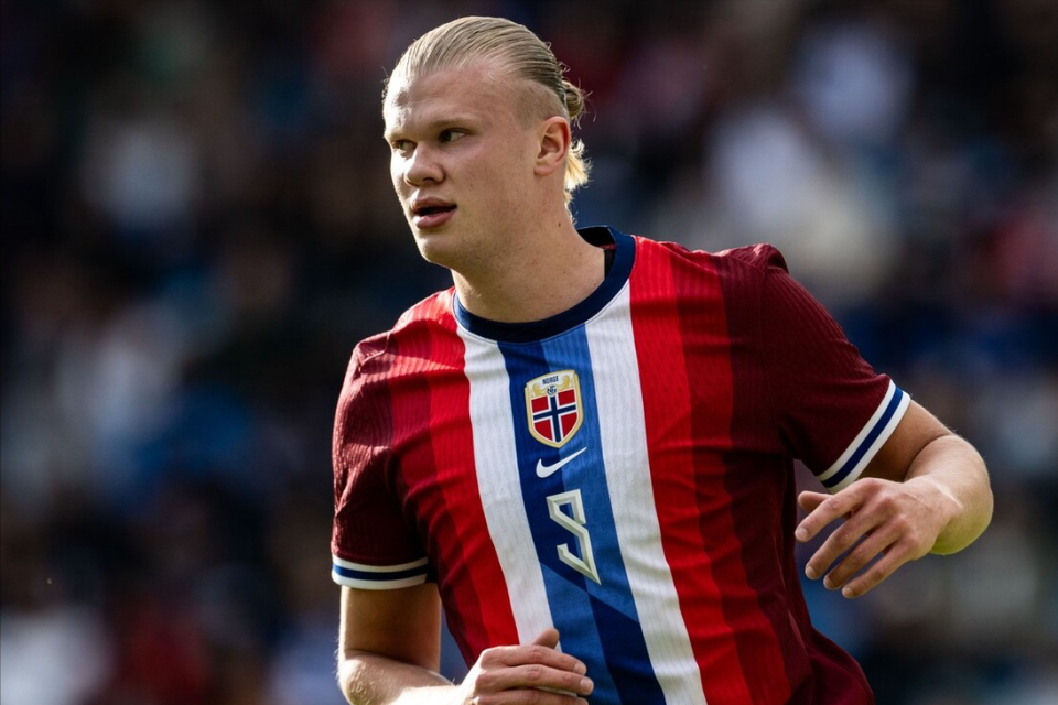 弗罗因德：奥地利重新打进世界杯意义重大；阿拉巴是个领导者（弗罗因德称奥地利重返世界杯意义非凡，阿拉巴是球队领袖）