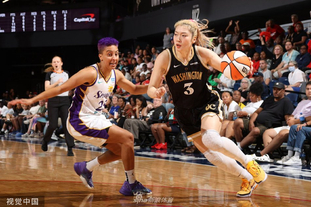 13胜4平，那不勒斯自1987年以来首次全年意甲主场保持不败（那不勒斯意甲全年主场不败，13胜4平达成1987年以来首次）