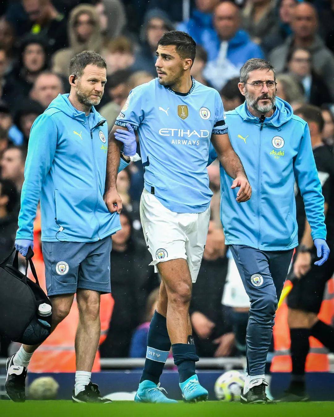 斯洛特：索博无缘世界杯？他在红军经历过失望了，他会没事的（斯洛特谈索博或缺席世界杯：在红军已历经挫折，他会没事的）